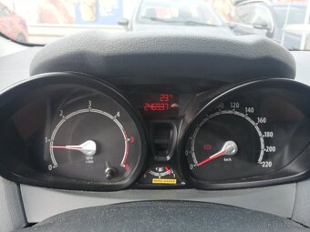 Ford Fiesta - 14