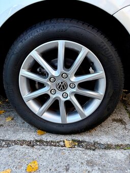 Volkswagen Golf - 14