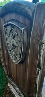 Drevený stôl Poľovnicke motivy 90×200cm+10stoliček - 14