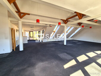 Administratívna budova v historickom centre Banskej Bystrice - 14