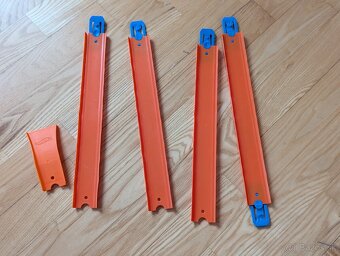 Hot Wheels sada - 14