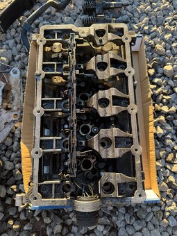 Rozpredám motor 2.0 TDI 103kw BKD - 14