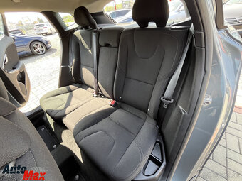 Volvo V40 D2 2.0L 120k Kinetic - 14