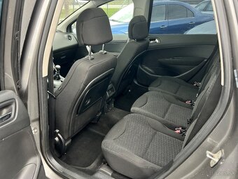 Peugeot 308sw 1.6i - 14