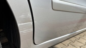 Ford Galaxy 2.0 TDCi TREND - 14