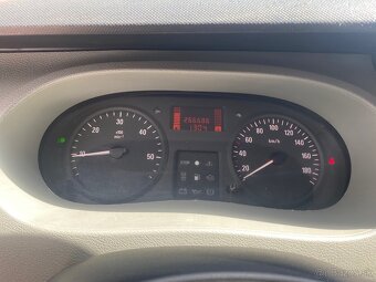 Opel Movano 2.5 CDTI - 14