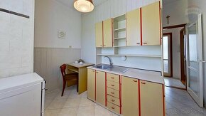 Predaj 3 izbový byt so záhradkou a garážou Nitra Lužianky - 14
