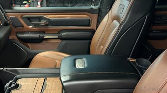 Dodge Ram 1500 5,7 HEMI - 14