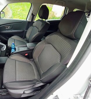 RENAULT SCENIC 1,5DCI/81 KW M6 LED MODEL 2018 - 14