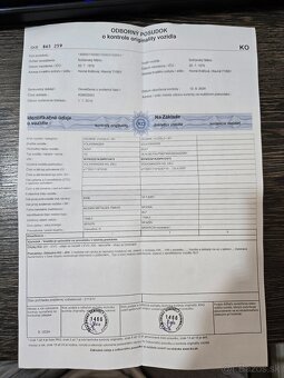 Volkswagen Golf 1.6 FSI Trend - 14