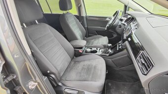 2017 Touran nový model, tsi 110kw,dsg 7st, top výbava - 14