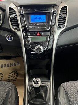 Hyundai i30 1.6i 99kw VYHŘ.SEDAČKY ALU PO ROZVODECH SERVISKA - 14