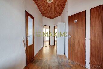 Rodinný dom v krásnom prostredí - na skok k Železnej studnič - 14