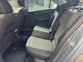 Škoda Rapid 1.6tdi 2013 PLNE POJAZDNÉ - 14