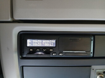 Tahač návěsů Scania S 500 - 14