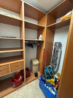 Veľký 3-izbový byt (pôvodne 4-izb.) s parkingom, BA I - 14