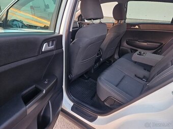 Kia Sportage 1.7CRDi 115KM Navi Kamera biela perla - 14
