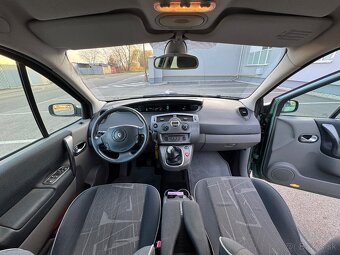 Renault Mégane Scénic 1.6 16V - 14