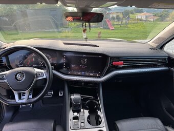 Volkswagen Touareg 3.0 TDI 4motion - 14