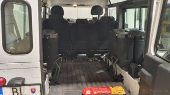 Land Rover Defender 2.2 TDCI, 2012, 76 000 km - 14