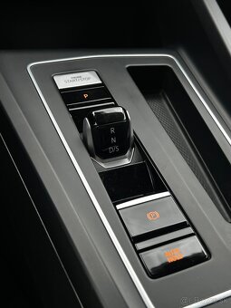 Volkswagen Golf 8 2.0TDi Dsg - 14