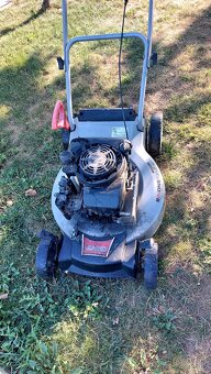 Vyžinacka,moržovák ,benz.kosačka,lis na plastove flase - 14