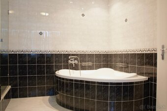 LUXUSNÝ BUNGALOV S BAZÉNOM, 254m², DUNAJSKÁ LUŽNÁ - 14