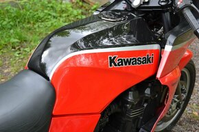 Kawasaki GPZ 750R - 14