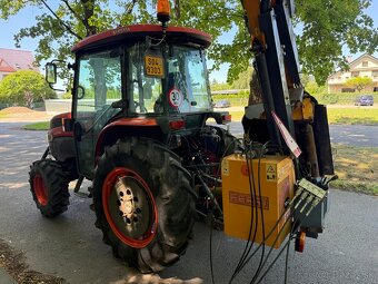 Zemědělský traktor  sadový Kubota L5740, rok výroby 2012, pl - 14