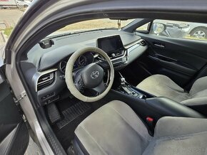 Rezervované Toyota C-HR 1.8 hybrid - 14