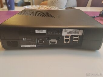 Xbox 360 500GB+Kinect set+2 ovládače+8hier - 14