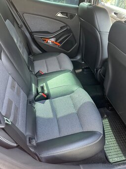 Predám Mercedes Benz GLA - 14