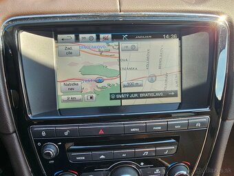 JAGUAR XJ PREMIUM 3.0D 2015 - 14