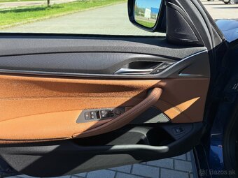BMW 530d xDrive Touring mHEV G31 M-Packet - 14