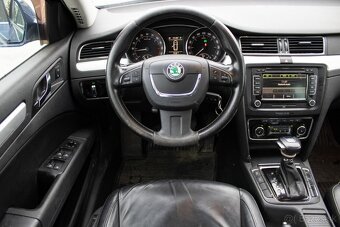 Škoda Superb Combi 2.0 TDI 4x4 103kW Elegance /AJ NA SPLÁTKY - 14