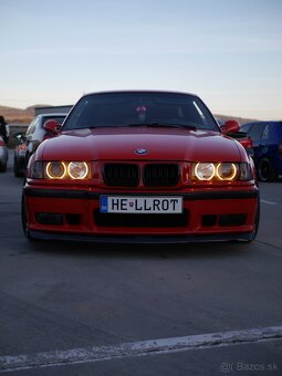 Predám zrkadlovku Nikon D3100 s objektívom NIKKOR - 14