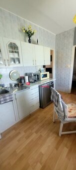 NOVINKAPonúkame Vám na predaj 4 izbový byt v Nových Zá - 14