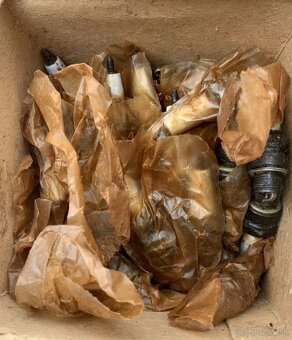 Originální nové náhradní díly z vojenského depozitu Dněpr - 14