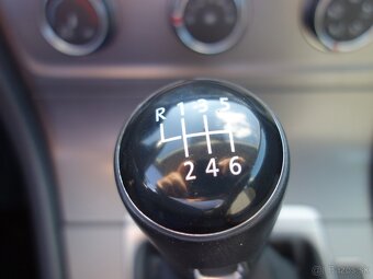 VW Golf - 14