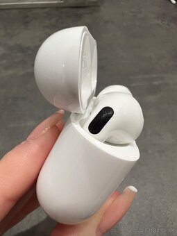 Apple AirPods 4 - 14