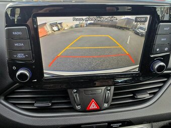 Hyundai i30 CW 1.0 T-GDi 88kw - Edícia GO - 14