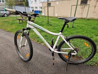 Bicykel Specialized velkost M/17 - 14