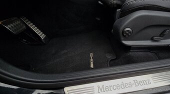 Mercedes Benz GLC SUV 350e 4Matic AMG Line Hybrid - 14