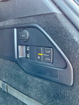 Volkswagen Touareg 3.0 TDI 4motion - 14