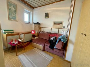 Na predaj pekný 5 izbový rodinný dom v obci Kútniky - 14