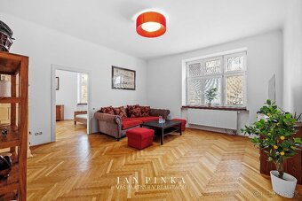 Kombinácia moderného komfortu a staromestského pôvabu - 14