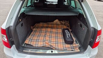 Škoda Superb Combi 2.0 TDI 125 kW DSG,Navi,Tempomat... - 14
