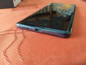 Huawei Mate 10 Pro 6/128 GB Midnight Blue Dual SIM Top Stav - 14