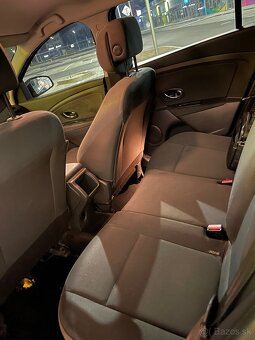 Renault Megane 3 Grandtour 1.5 dCi (2012) - 14