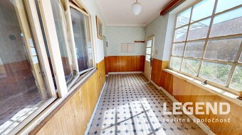 RD Nesvady, pekný pozemok 862 m2, pri stanici - TOP lokalita - 14